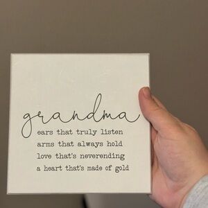 Grandma Quote Plaque in Cream and Black